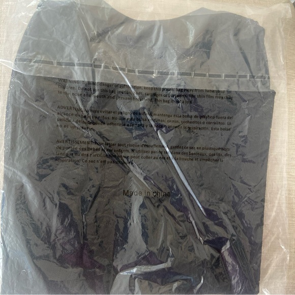 Jessica Simpson Women's Indria Crochet Tee-Black - Picture 5 of 6